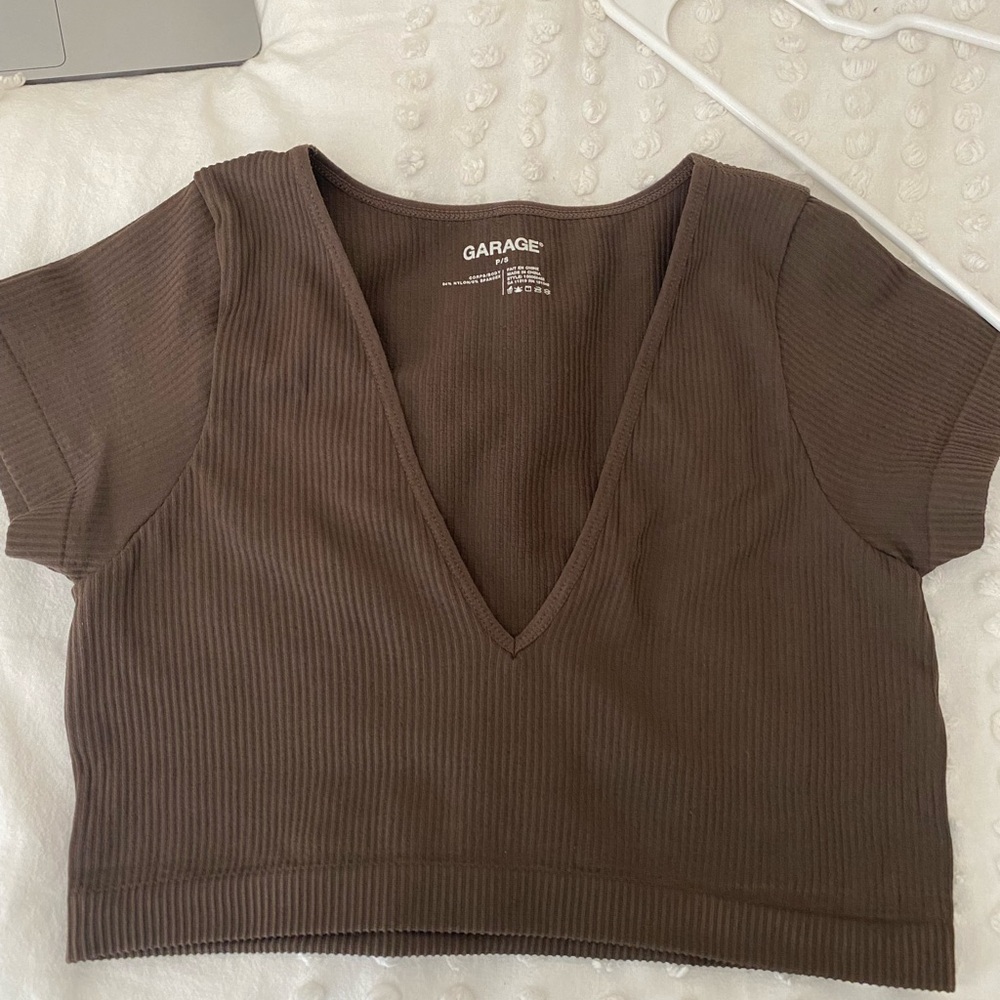 Garage crop top